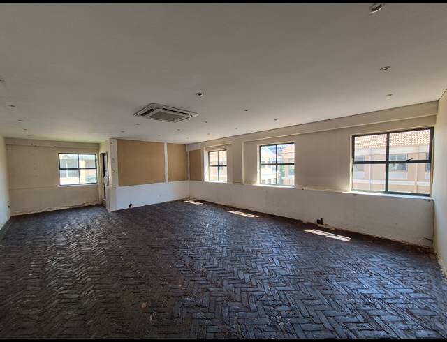 974M² OFFICE TO LET IN SANDTON CENTRAL